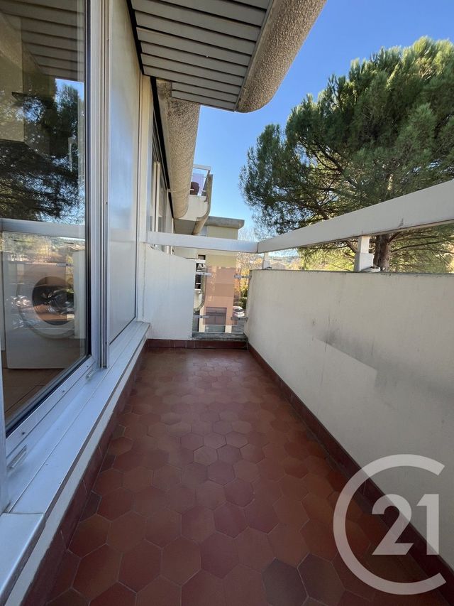 Appartement F2 à vendre - 2 pièces - 38.5 m2 - ALES - 30 - LANGUEDOC-ROUSSILLON - Century 21 Impact Immobilier