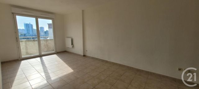 Appartement T2 à louer - 2 pièces - 38.39 m2 - ALES - 30 - LANGUEDOC-ROUSSILLON - Century 21 Impact Immobilier