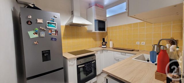 Appartement F3 à louer - 3 pièces - 64.02 m2 - ALES - 30 - LANGUEDOC-ROUSSILLON - Century 21 Impact Immobilier