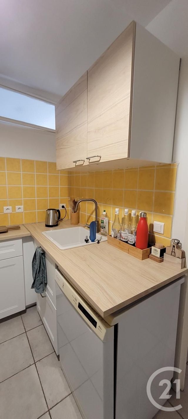 Appartement F3 à louer - 3 pièces - 64.02 m2 - ALES - 30 - LANGUEDOC-ROUSSILLON - Century 21 Impact Immobilier