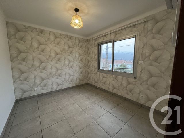 Appartement F4 à louer - 4 pièces - 70.0 m2 - LA GRAND COMBE - 30 - LANGUEDOC-ROUSSILLON - Century 21 Impact Immobilier