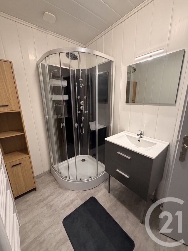 Appartement F2 à vendre - 2 pièces - 28.0 m2 - ALES - 30 - LANGUEDOC-ROUSSILLON - Century 21 Impact Immobilier