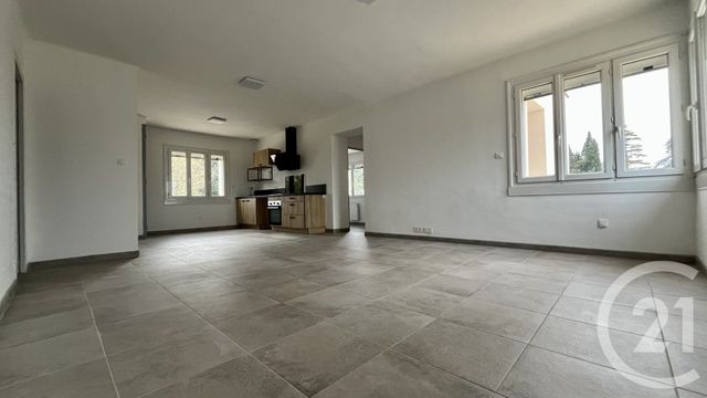 maison à louer - 4 pièces - 90.0 m2 - ST HILAIRE DE BRETHMAS - 30 - LANGUEDOC-ROUSSILLON - Century 21 Impact Immobilier