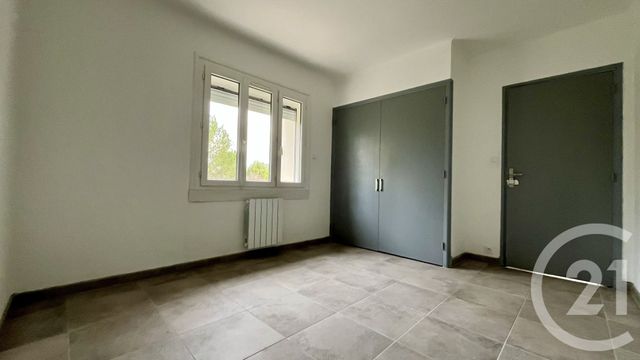 maison à louer - 4 pièces - 90.0 m2 - ST HILAIRE DE BRETHMAS - 30 - LANGUEDOC-ROUSSILLON - Century 21 Impact Immobilier