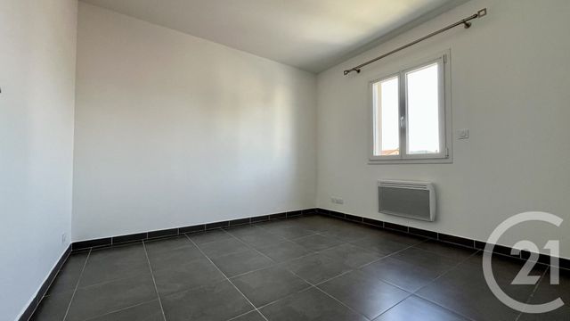 Appartement F4 à louer - 4 pièces - 98.0 m2 - ST CHRISTOL LES ALES - 30 - LANGUEDOC-ROUSSILLON - Century 21 Impact Immobilier