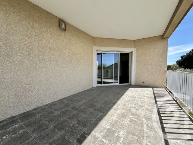 Appartement F4 à louer - 4 pièces - 98.0 m2 - ST CHRISTOL LES ALES - 30 - LANGUEDOC-ROUSSILLON - Century 21 Impact Immobilier
