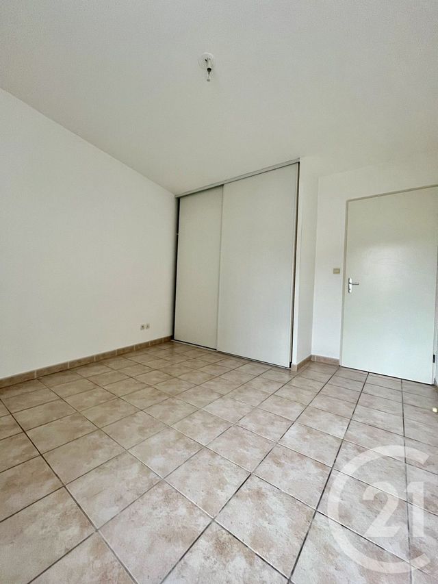 Appartement F3 à louer - 3 pièces - 59.0 m2 - ALES - 30 - LANGUEDOC-ROUSSILLON - Century 21 Impact Immobilier