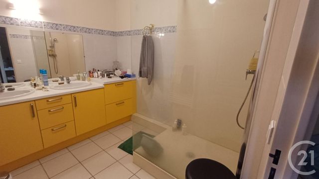 Appartement F4 à vendre - 4 pièces - 108.0 m2 - ALES - 30 - LANGUEDOC-ROUSSILLON - Century 21 Impact Immobilier