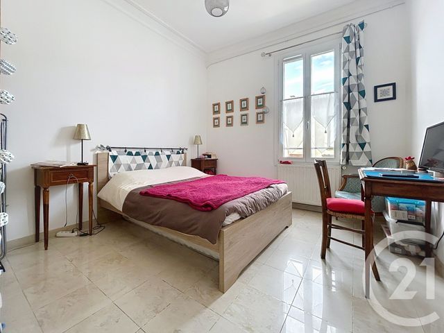 Appartement F3 à vendre - 3 pièces - 110.0 m2 - ALES - 30 - LANGUEDOC-ROUSSILLON - Century 21 Impact Immobilier