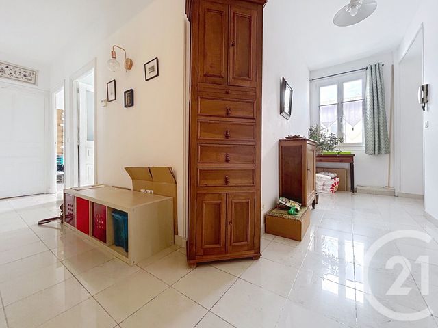 Appartement F3 à vendre - 3 pièces - 110.0 m2 - ALES - 30 - LANGUEDOC-ROUSSILLON - Century 21 Impact Immobilier