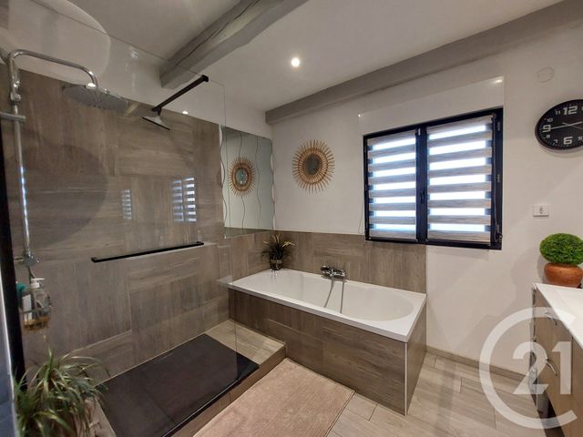 maison à vendre - 5 pièces - 127.83 m2 - MASSILLARGUES ATTUECH - 30 - LANGUEDOC-ROUSSILLON - Century 21 Impact Immobilier