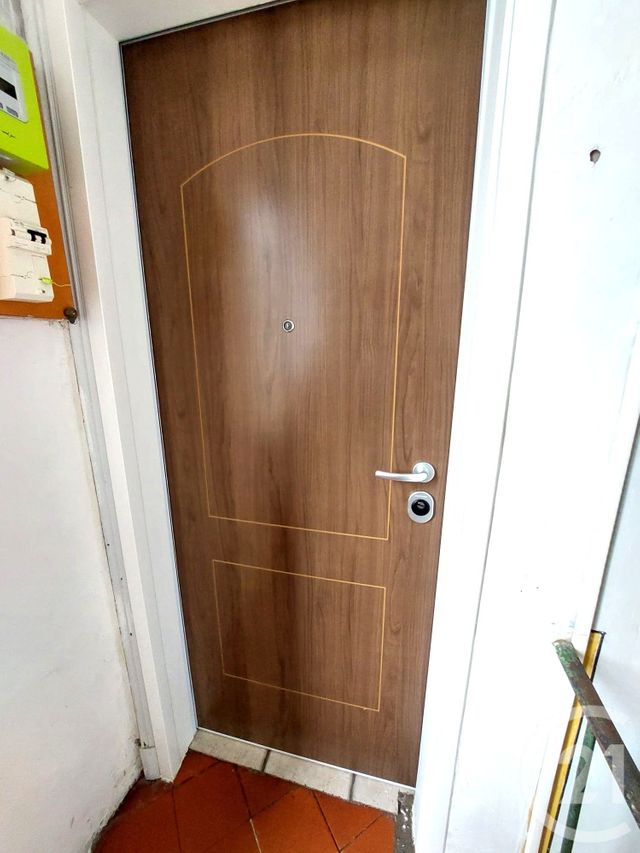 Appartement F2 à vendre - 2 pièces - 40.22 m2 - ALES - 30 - LANGUEDOC-ROUSSILLON - Century 21 Impact Immobilier