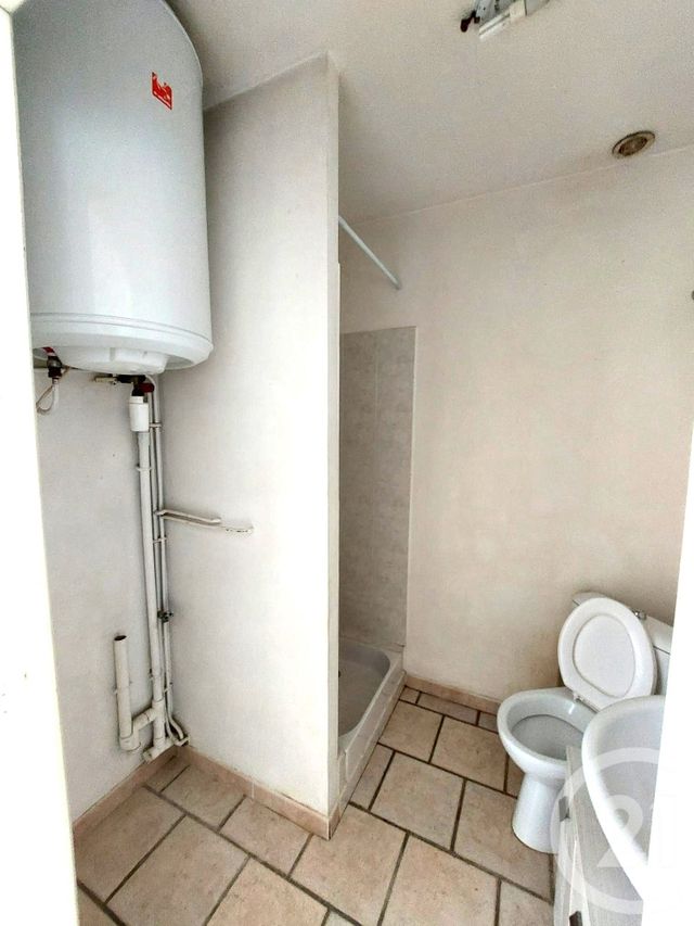 Appartement F2 à vendre - 2 pièces - 40.22 m2 - ALES - 30 - LANGUEDOC-ROUSSILLON - Century 21 Impact Immobilier