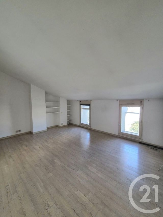Appartement T3 à vendre - 3 pièces - 96.3 m2 - ALES - 30 - LANGUEDOC-ROUSSILLON - Century 21 Impact Immobilier