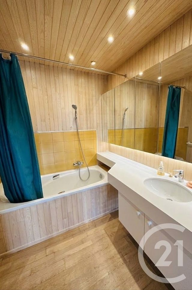 Appartement T3 à vendre - 3 pièces - 96.3 m2 - ALES - 30 - LANGUEDOC-ROUSSILLON - Century 21 Impact Immobilier