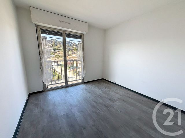 Appartement F4 à vendre - 4 pièces - 76.1 m2 - ALES - 30 - LANGUEDOC-ROUSSILLON - Century 21 Impact Immobilier