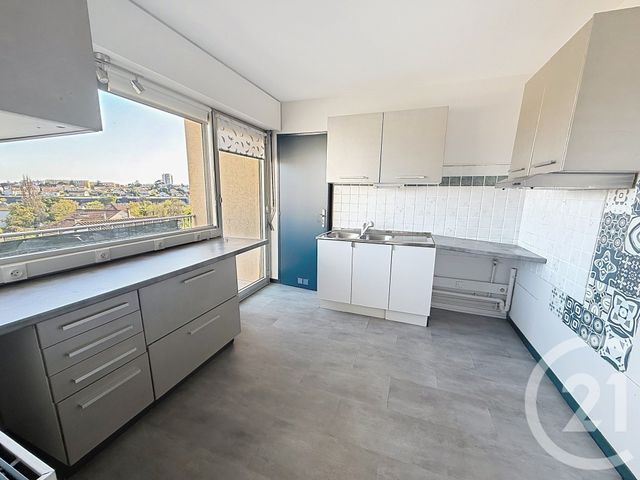 Appartement F4 à vendre - 4 pièces - 76.1 m2 - ALES - 30 - LANGUEDOC-ROUSSILLON - Century 21 Impact Immobilier