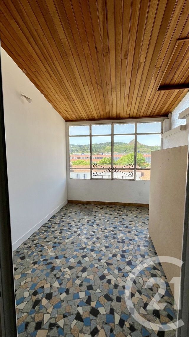 Appartement F3 à louer - 3 pièces - 76.2 m2 - ALES - 30 - LANGUEDOC-ROUSSILLON - Century 21 Impact Immobilier