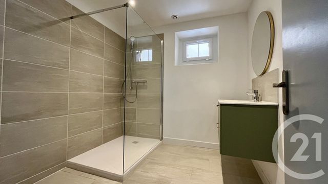 Appartement F3 à louer - 3 pièces - 76.2 m2 - ALES - 30 - LANGUEDOC-ROUSSILLON - Century 21 Impact Immobilier