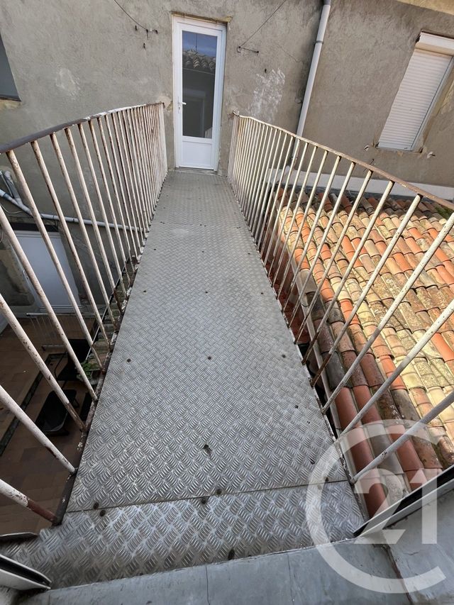 Appartement F4 à louer - 4 pièces - 50.0 m2 - ALES - 30 - LANGUEDOC-ROUSSILLON - Century 21 Impact Immobilier