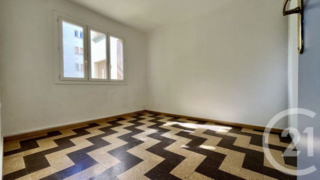 Appartement F3 à louer - 3 pièces - 55.0 m2 - ALES - 30 - LANGUEDOC-ROUSSILLON - Century 21 Impact Immobilier