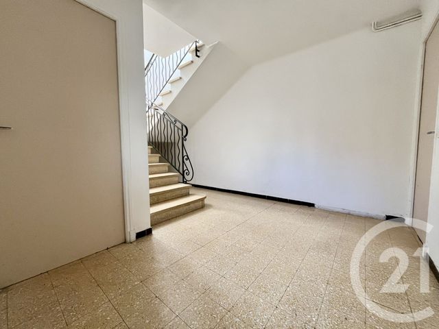 Appartement F5 à louer - 5 pièces - 95.88 m2 - ALES - 30 - LANGUEDOC-ROUSSILLON - Century 21 Impact Immobilier