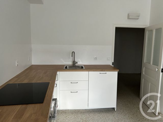 Appartement F3 à louer - 3 pièces - 78.25 m2 - ST JEAN DU GARD - 30 - LANGUEDOC-ROUSSILLON - Century 21 Impact Immobilier