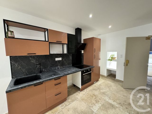Appartement F2 à vendre - 2 pièces - 43.7 m2 - ALES - 30 - LANGUEDOC-ROUSSILLON - Century 21 Impact Immobilier