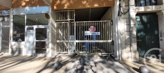 parking à louer - 11.5 m2 - ALES - 30 - LANGUEDOC-ROUSSILLON - Century 21 Impact Immobilier