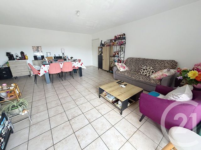 Appartement à vendre - 3 pièces - 74.0 m2 - ALES - 30 - LANGUEDOC-ROUSSILLON - Century 21 Impact Immobilier