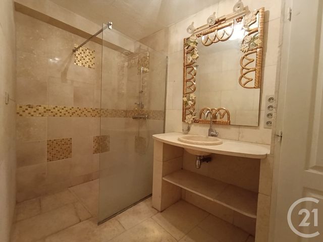 Appartement F3 à louer - 3 pièces - 77.07 m2 - LEZAN - 30 - LANGUEDOC-ROUSSILLON - Century 21 Impact Immobilier