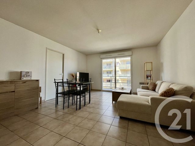 Appartement T3 à louer - 3 pièces - 57.18 m2 - ALES - 30 - LANGUEDOC-ROUSSILLON - Century 21 Impact Immobilier
