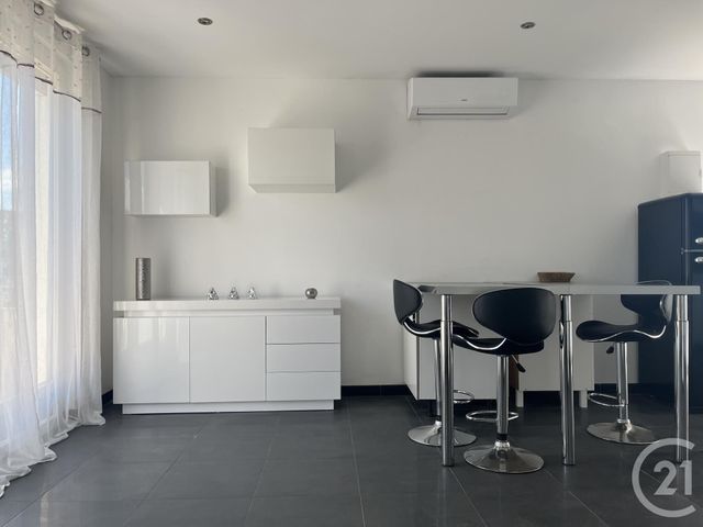 Appartement F3 à louer - 3 pièces - 65.0 m2 - ALES - 30 - LANGUEDOC-ROUSSILLON - Century 21 Impact Immobilier