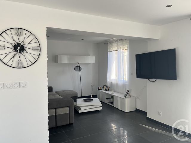 Appartement F3 à louer - 3 pièces - 65.0 m2 - ALES - 30 - LANGUEDOC-ROUSSILLON - Century 21 Impact Immobilier