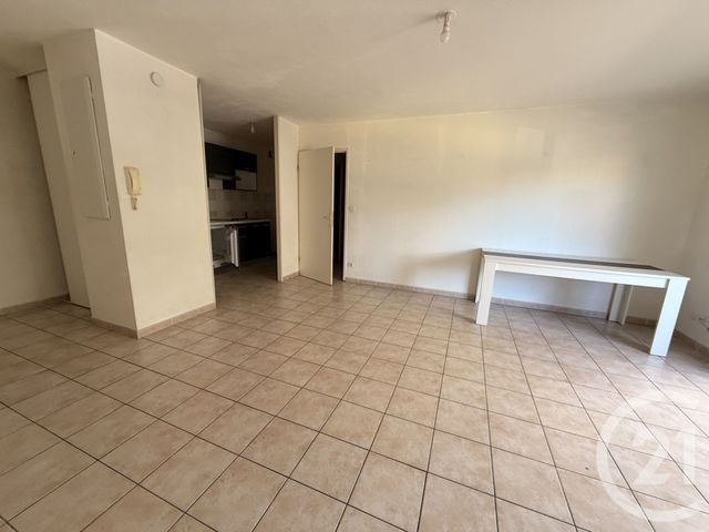 Appartement F3 à vendre - 3 pièces - 59.01 m2 - ALES - 30 - LANGUEDOC-ROUSSILLON - Century 21 Impact Immobilier