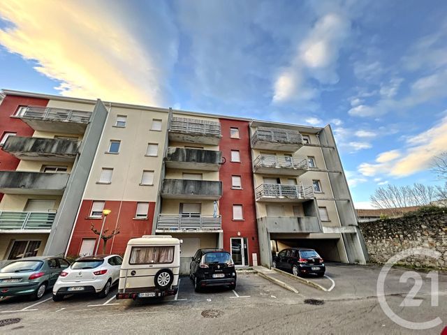 Appartement Atelier d'artiste à louer - 3 pièces - 61.0 m2 - ALES - 30 - LANGUEDOC-ROUSSILLON - Century 21 Impact Immobilier