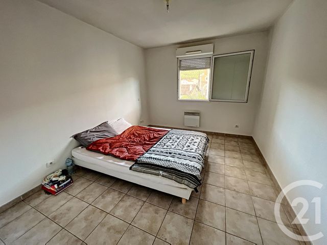 Appartement Atelier d'artiste à louer - 3 pièces - 61.0 m2 - ALES - 30 - LANGUEDOC-ROUSSILLON - Century 21 Impact Immobilier