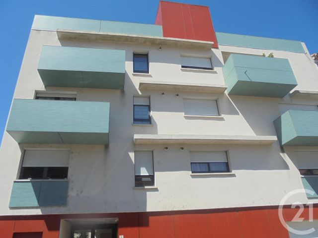 Appartement F3 à louer - 3 pièces - 85.57 m2 - ALES - 30 - LANGUEDOC-ROUSSILLON - Century 21 Impact Immobilier