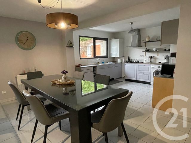 Appartement F3 à louer - 3 pièces - 85.57 m2 - ALES - 30 - LANGUEDOC-ROUSSILLON - Century 21 Impact Immobilier