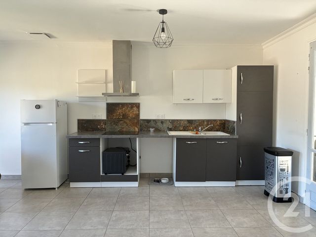 Appartement F4 à louer - 4 pièces - 75.0 m2 - LA GRAND COMBE - 30 - LANGUEDOC-ROUSSILLON - Century 21 Impact Immobilier