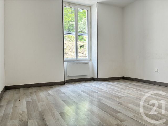 Appartement T4 à louer - 4 pièces - 67.5 m2 - LA GRAND COMBE - 30 - LANGUEDOC-ROUSSILLON - Century 21 Impact Immobilier