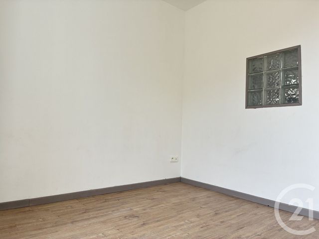 Appartement T4 à louer - 4 pièces - 67.5 m2 - LA GRAND COMBE - 30 - LANGUEDOC-ROUSSILLON - Century 21 Impact Immobilier