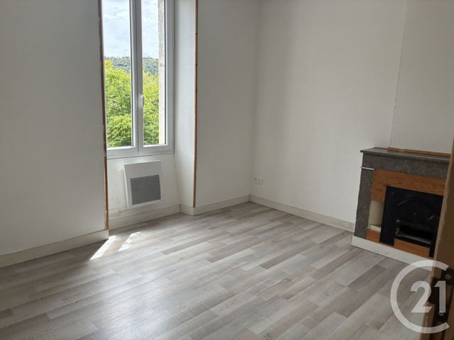 Appartement T2 à louer - 2 pièces - 31.24 m2 - LA GRAND COMBE - 30 - LANGUEDOC-ROUSSILLON - Century 21 Impact Immobilier