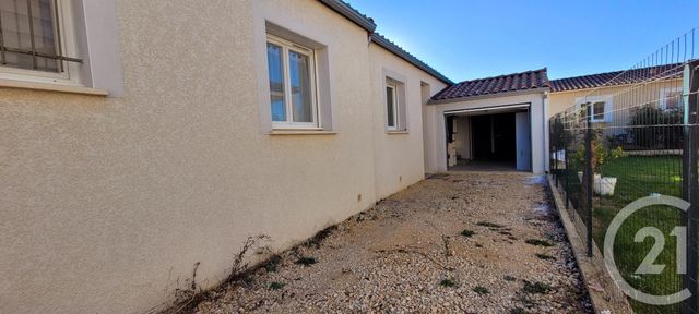 maison à louer - 3 pièces - 62.2 m2 - RIBAUTE LES TAVERNES - 30 - LANGUEDOC-ROUSSILLON - Century 21 Impact Immobilier