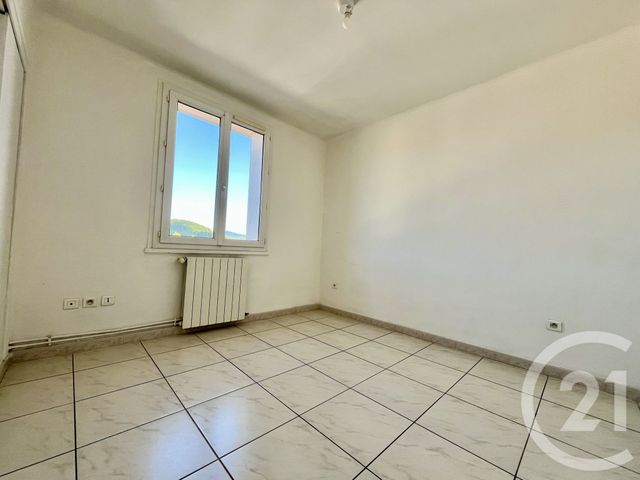 Appartement F4 à louer - 3 pièces - 66.0 m2 - ALES - 30 - LANGUEDOC-ROUSSILLON - Century 21 Impact Immobilier