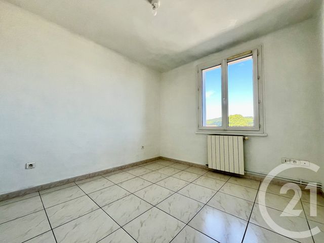 Appartement F4 à louer - 3 pièces - 66.0 m2 - ALES - 30 - LANGUEDOC-ROUSSILLON - Century 21 Impact Immobilier