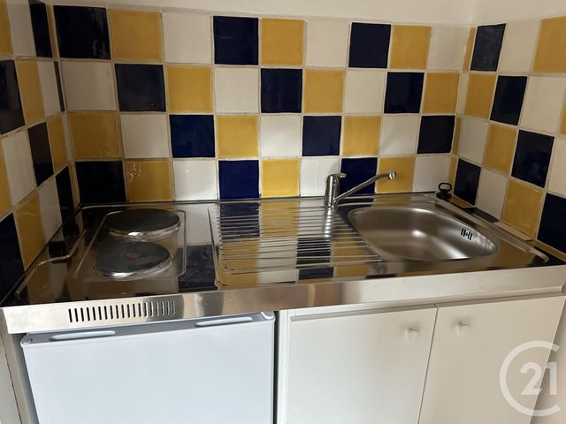 Appartement F1 à louer - 2 pièces - 20.0 m2 - ST JEAN DU GARD - 30 - LANGUEDOC-ROUSSILLON - Century 21 Impact Immobilier