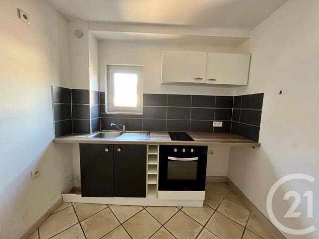 Appartement F4 à louer - 4 pièces - 50.0 m2 - ALES - 30 - LANGUEDOC-ROUSSILLON - Century 21 Impact Immobilier