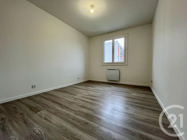 Appartement T2 à louer - 2 pièces - 47.16 m2 - ALES - 30 - LANGUEDOC-ROUSSILLON - Century 21 Impact Immobilier