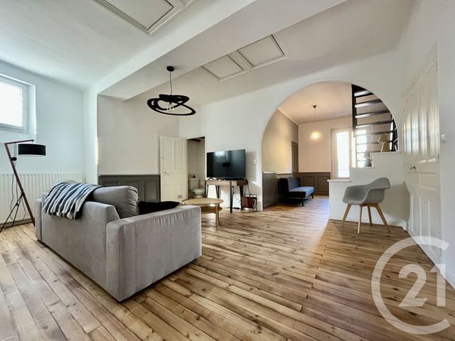 Appartement Duplex à louer - 4 pièces - 114.61 m2 - ALES - 30 - LANGUEDOC-ROUSSILLON - Century 21 Impact Immobilier